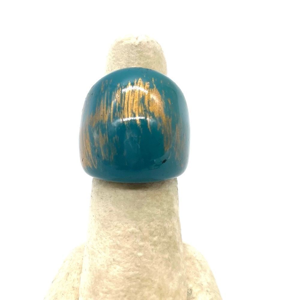 Acrylic Turquoise Ring - Picture 4 of 4